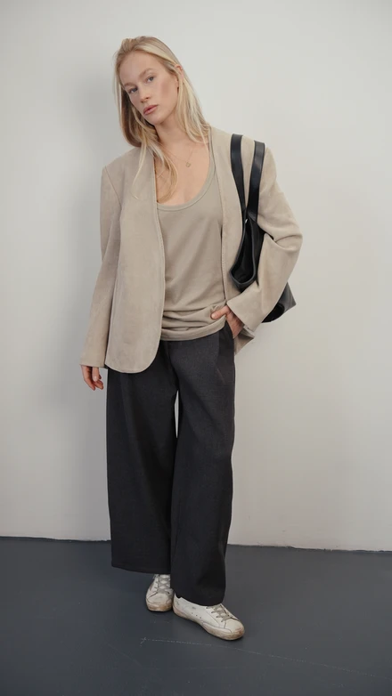 Брюки со складками