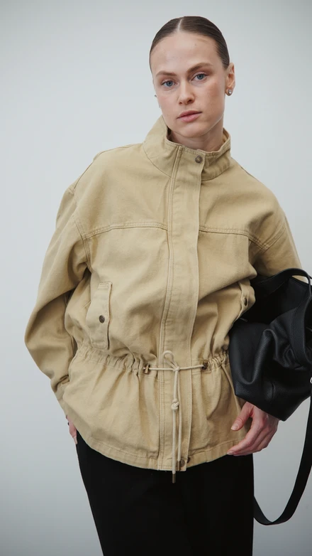 Джинсовая куртка